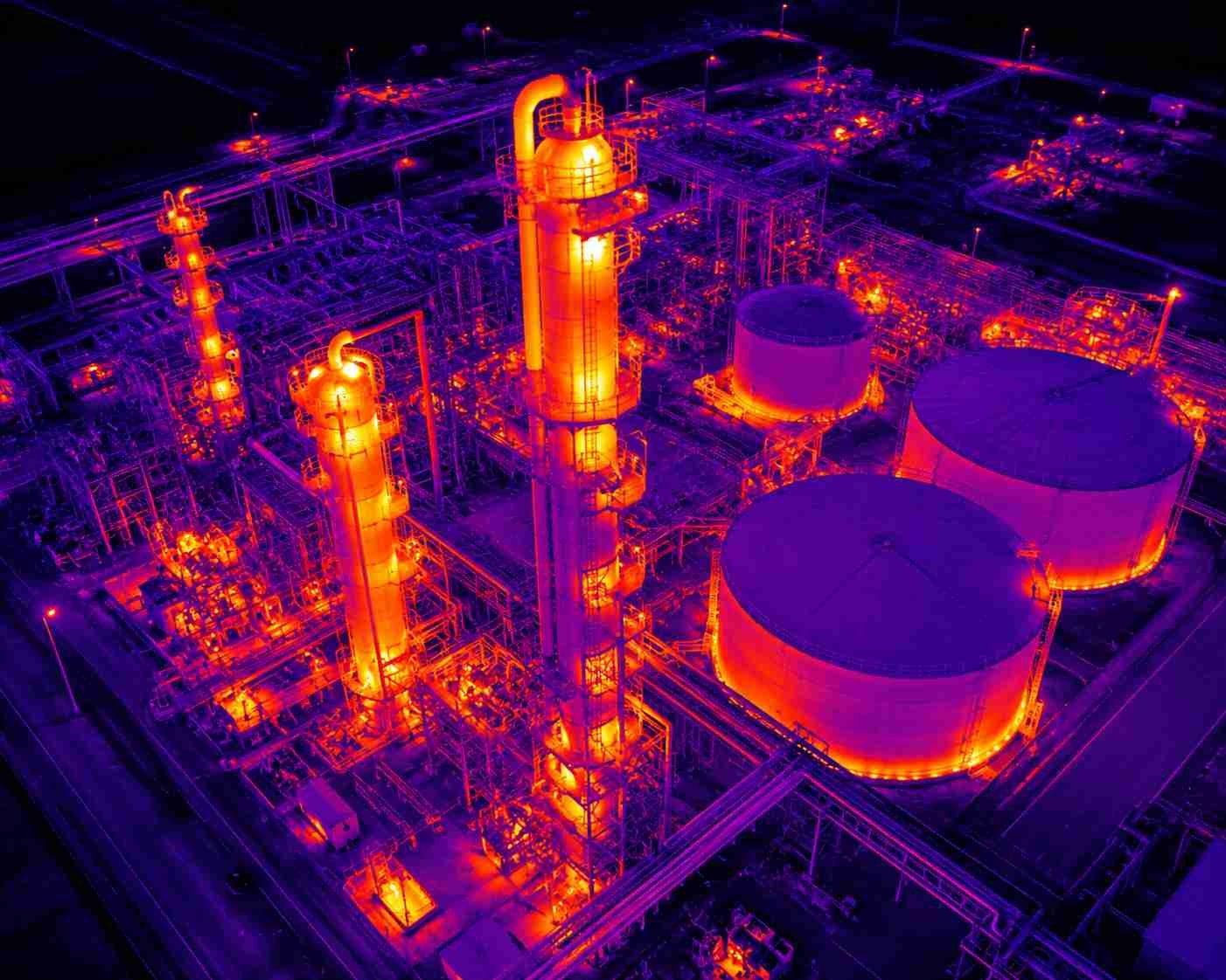 Drone thermal imaging services in Houston revealing heat signatures at a petrochemical refinery